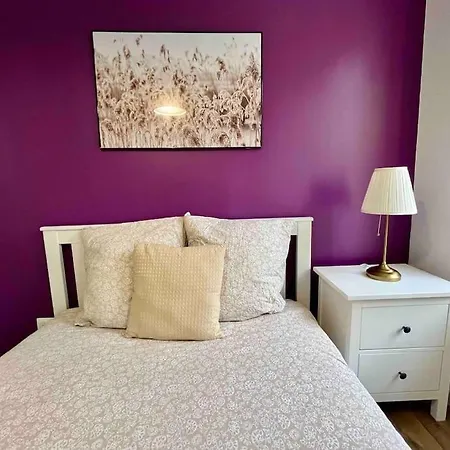 Les Celestins Apartmán *