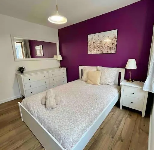 Les Celestins Apartment *